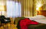 Kuvaoikeudet:: Jimmy Eriksson, Kocksgatan 17K, 116 24 Stockholm, +46 703 73 44 29, info@jimmyeriksson.se Scandic Uppsala Nord, twin room, dress, woman, party